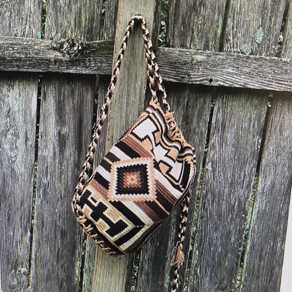 Wayuu Backpack - Picture 2 of 6